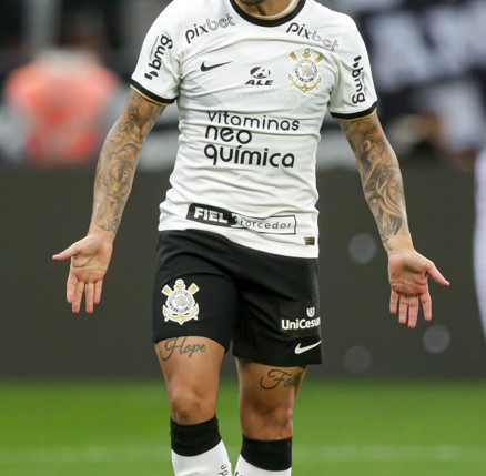 Corinthians Ainda Pode Fechar Dois Grandes Patroc Nios Para