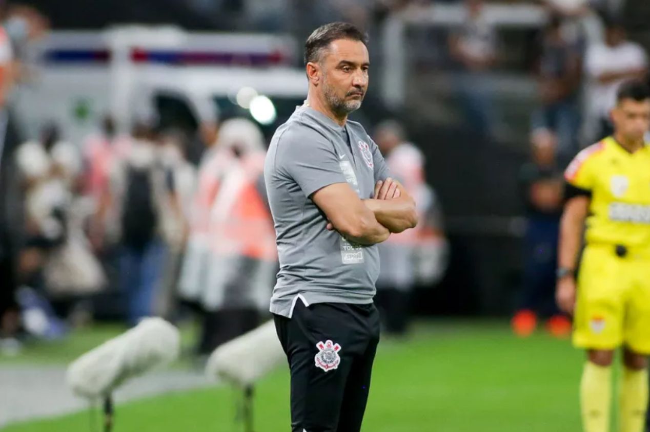 Escalação: Corinthians relaciona 24 jogadores para encarar o Fortaleza e  ainda espera Vítor Pereira, corinthians