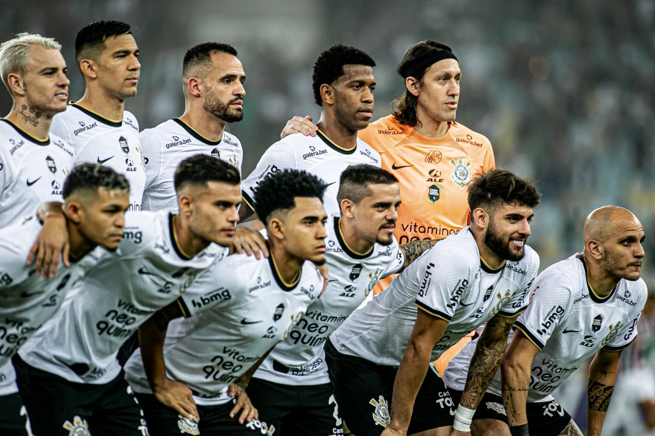 Elenco Do Corinthians Bate Marca Expressiva E Fica No Top-100 Mundial