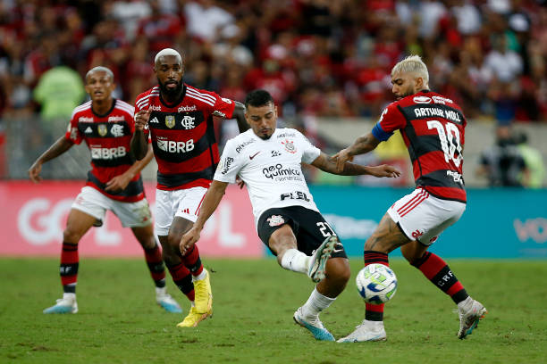 Com derrota do Flamengo CORINTHIANS continua ultimo time