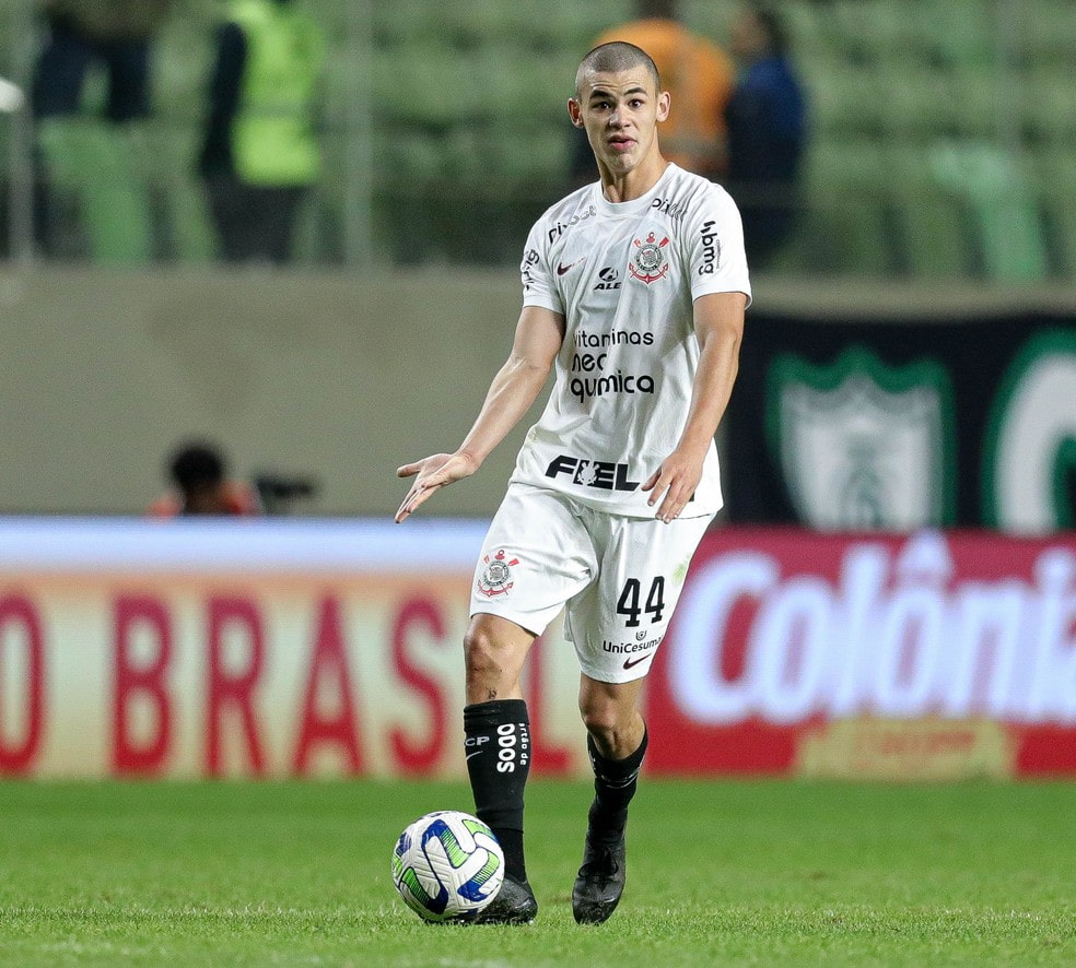 Gabriel Moscardo Se Destaca Novamente Pelo Corinthians E Fiel Reage